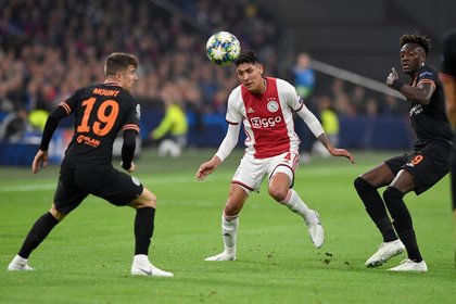 Focar de Coronavirus la Ajax Amsterdam, înainte de meciul cu Midtjylland, din Champions League