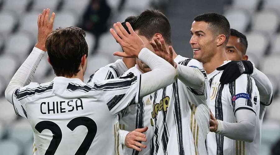 VIDEO | Juventus - Dinamo Kiev 3-0. Radu Drăguşin, debut absolut pentru ”bătrâna doamnă”, contra echipei lui Mircea Lucescu, care are şanse de a juca primăvara Europa League