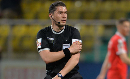 Istvan Kovacs va arbitra partida  Zenit - Borussia Dortmund, din Liga Campionilor. Ovidiu Haţegan a fost delegat şi el la un meci important 