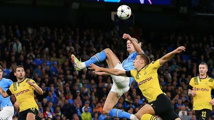 VIDEO |  Cancelo şi Haaland au colaborat pentru un gol magic în City - Dortmund. Norvegianul şi-a "ucis" fosta echipă cu o execuţie rară