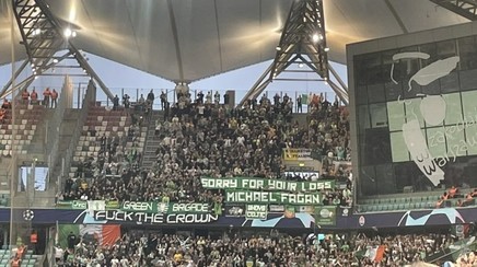 Suporterii echipei Celtic Glasgow au afişat bannere ofensatoare la adresa monarhiei britanice, la meciul cu Şahtior