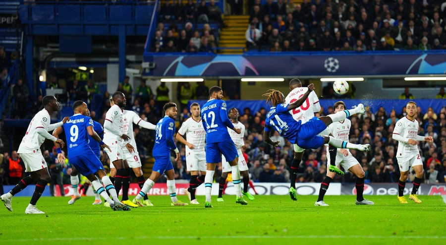 VIDEO | Seară magică în UEFA Champions League. Chelsea spuleberă Milanul lui Tătăruşanu. PSG face doar egal la Benfica acasă. Manchester City s-a distrat cu Copenhaga