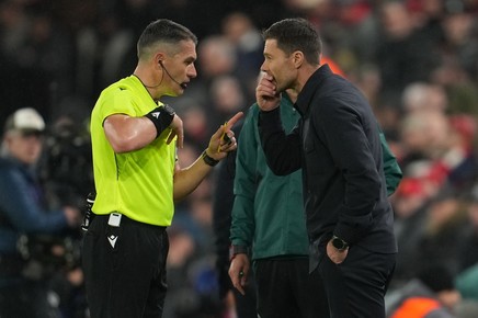 Istvan Kovacs, dialog cu Xabi Alonso! Ce a declarat antrenorul lui Real Madrid referitor la momentul în care a fost avertizat de arbitrul român