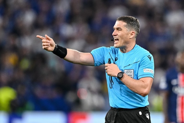 Istvan Kovacs revine în elita fotbalului european! Arbitrul român, delegat la un duel decisiv din Champions League