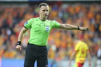 Arbitri din Polonia şi Azerbaidjan pentru meciurile echipelor CFR Cluj şi FCSB din turul trei preliminar al Ligii Europa