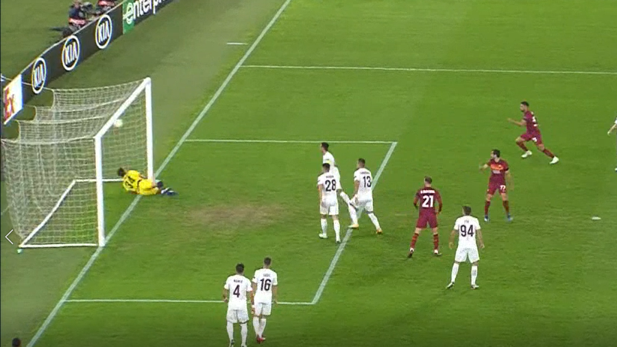 VIDEO: Cel mai rapid gol al serii. Defensiva CFR-ului a cedat în faţa Romei, după doar câteva secunde