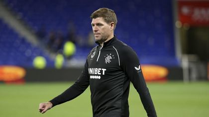 Steven Gerrard, impresionat de Nicolae Stanciu. ”Au marcat un gol fantastic, câteodată trebuie să ridici mâna şi să recunoşti”. Ce a spus despre Ianis Hagi