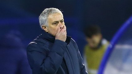 Jose Mourinho, uluit de eliminarea din Europa League. „Cum de s-a întâmplat aşa ceva? Bună întrebare!”