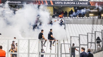 Violenţă după Marseille – Galatasaray! Cinci suporteri au fost arestaţi 