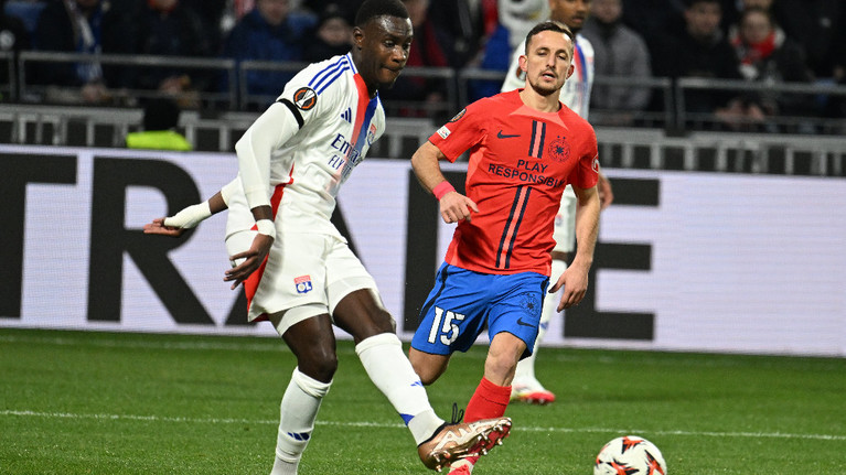 VIDEO | Lyon - FCSB 2-0, în direct la Prima Sport 1. Nuamah taxează naivităţile din apărare