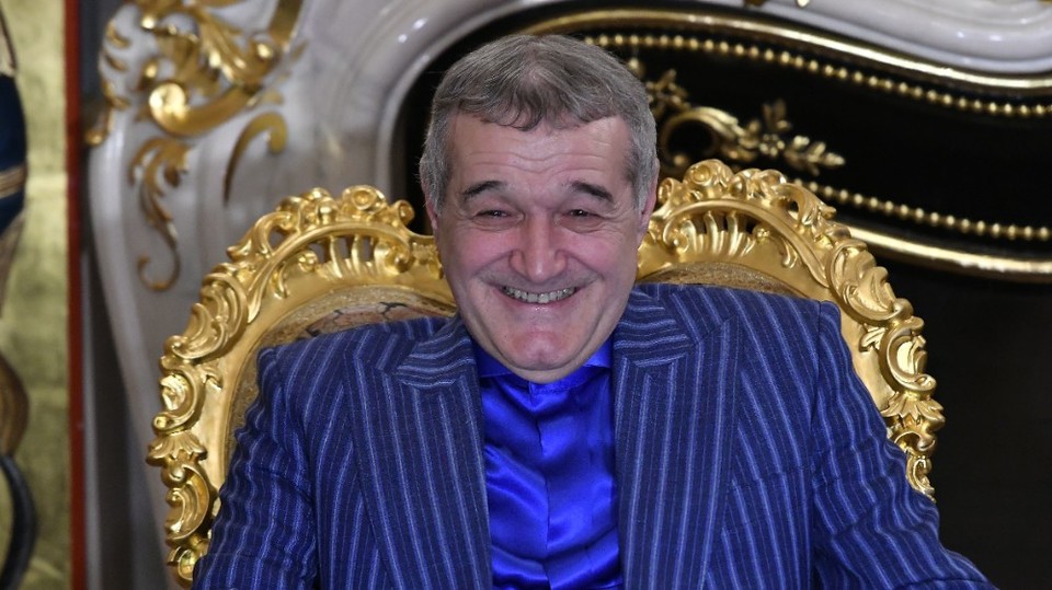 //i0.1616.ro/media/581/3142/38108/22120321/1/conferinta-de-presa-fcsb-gigi-becali-prezentare-mihai-teja-27-12-2018.jpg