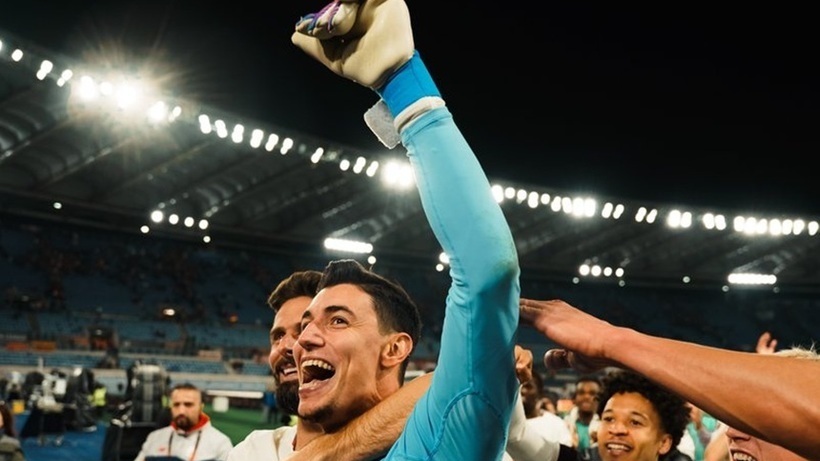 După performanţa fabuloasă din meciul cu AS Roma, Berke Ozer mărturiseşte că a avut impresia că trăieşte un vis