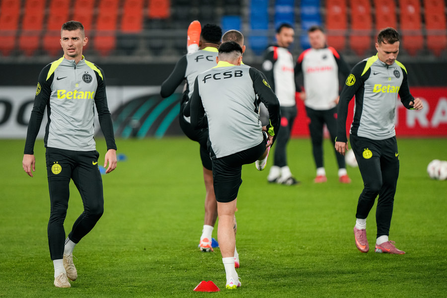EXCLUSIV | „În momentul de faţă, cred că e printre cei mai buni din România” ! Fotbalistul FCSB-ului care nu are voie să lipsească din primul 11