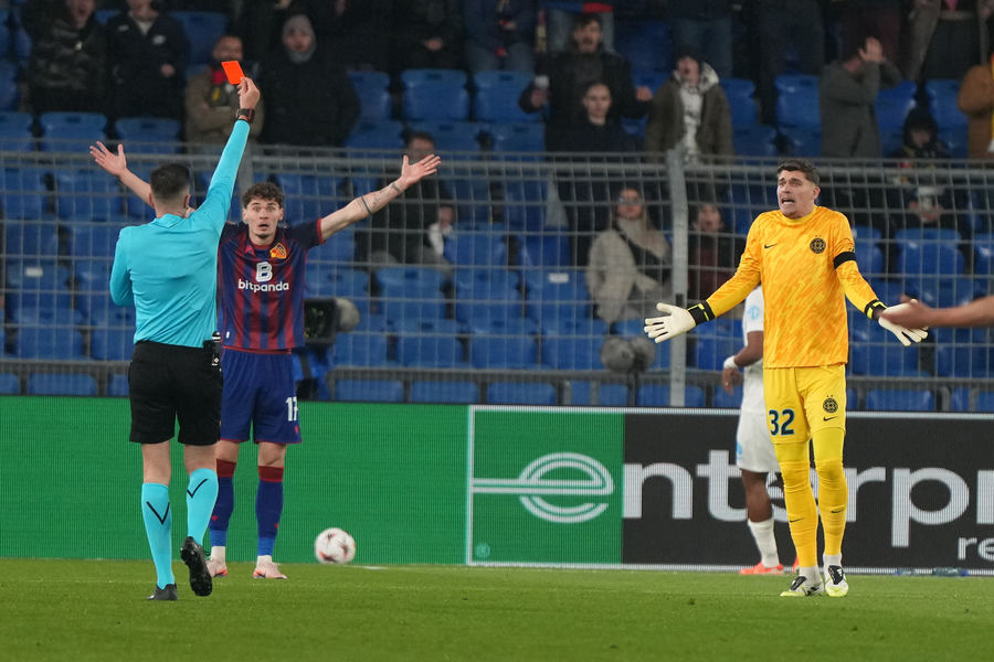 EXCLUSIV | Val de critici îndreptate spre Ştefan Târnovanu: „Trebuie să ne civilizăm puţin”  / „Două greşeli” / „Aveam alte pretenţii, nu ştiu dacă e ok ce face”