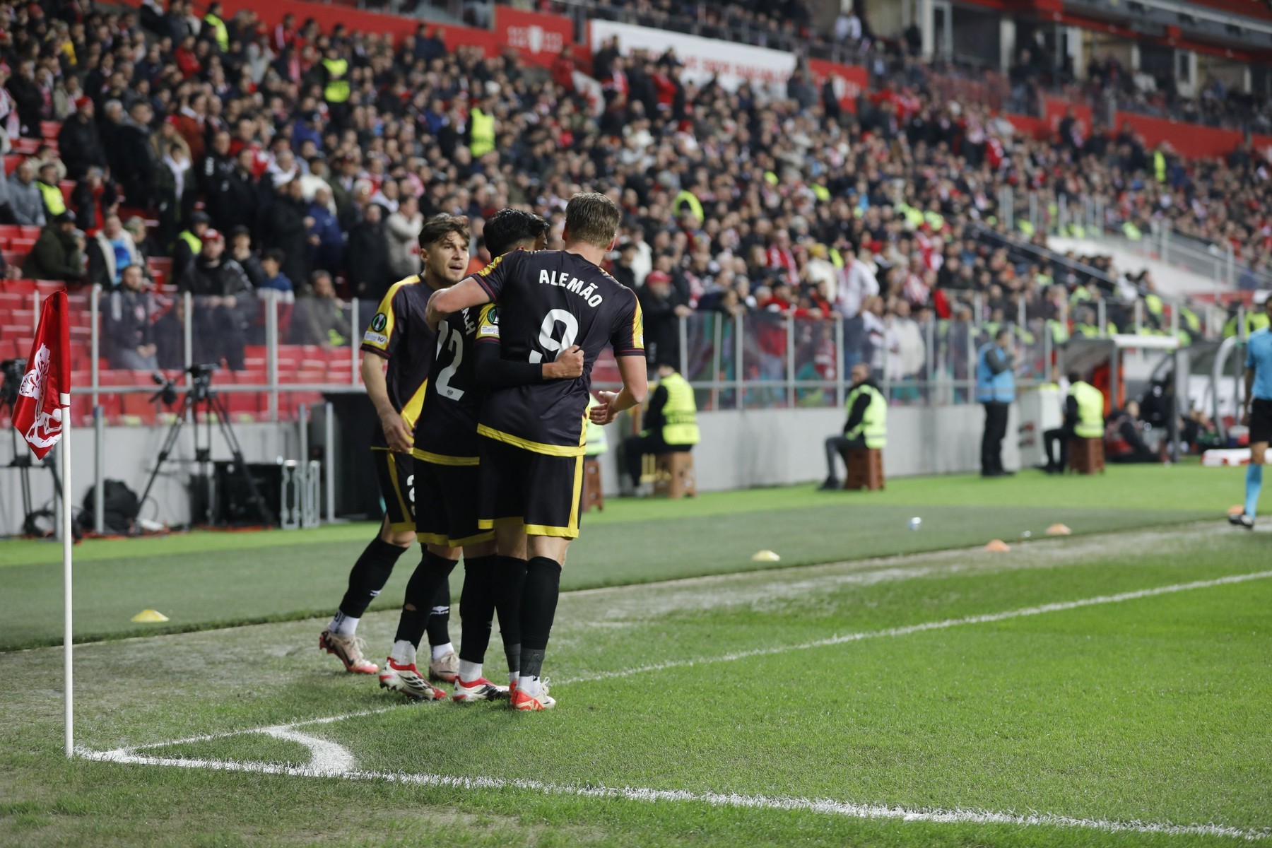 VIDEO | Start de optimi în Europa League! Rayo Vallecano preia din nou conducerea în duelul din Conference League