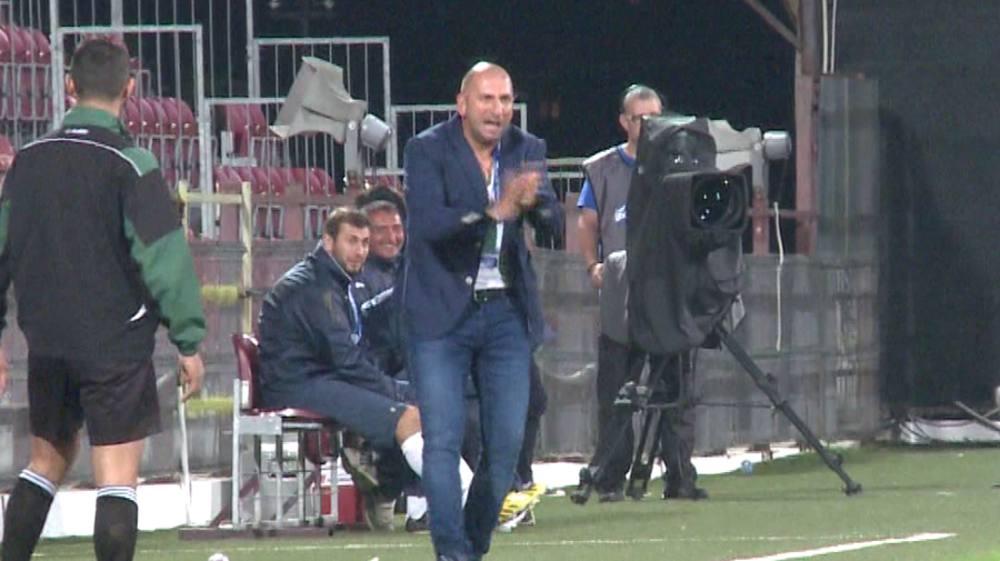 VIDEO | Cei doi jucători de la CFR cu care Miriuţă ţine legătură în perioada pandemiei. Visează să-i antreneze din nou