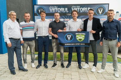 OFICIAL | Hagi îşi măreşte "reţeaua" de căutători de talente. Parteneriatul semnat de Rege: "Va fi o muncă uriaşă"