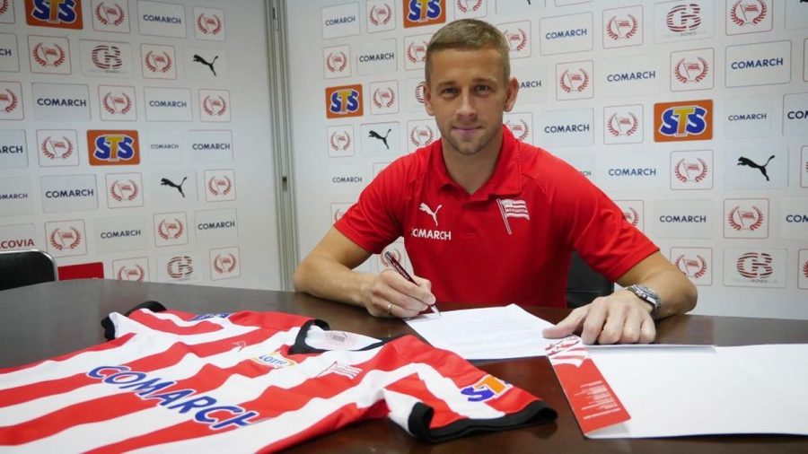 A dat Dinamo lovitura? Românul impresionat de ultimul transfer al "câinilor": "Un super caracter, nu are niciun defect. Nu vă luaţi după vârstă!"