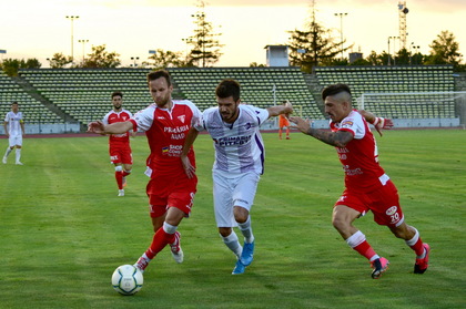 VIDEO | FC Argeş - UTA Arad 1-1, în primul meci al etapei din Casa Liga 1. Oaspeţii au condus, dar s-au văzut egalaţi pe final