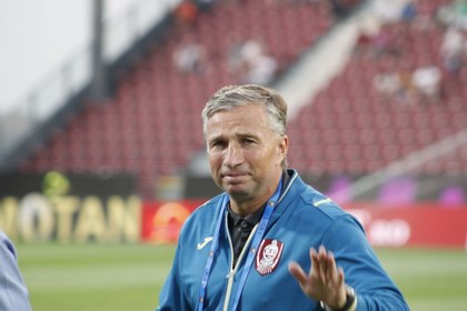 VIDEO | Dan Petrescu, discurs dur: "Fără VAR nu avem şanse la titlu!". Înţepături pentru conducerea CFR-ului