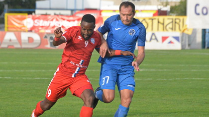 OFICIAL | Craiova a anunţat transferurile lui Ofosu, Mamut şi Căpăţână!