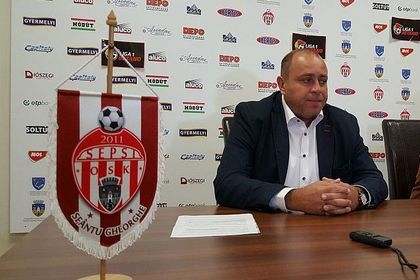 Strategie câştigătoare! Cum a dus-o Dioszegi  pe Sepsi pe podiumul din Casa Liga 1 şi câţi bani primesc jucătorii pentru victoria cu Dinamo