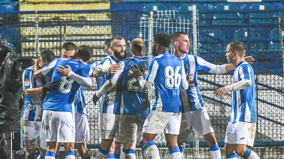 //i0.1616.ro/media/581/3142/38109/19642348/1/csm-poli-iasi-fc-arges-2-03.jpg