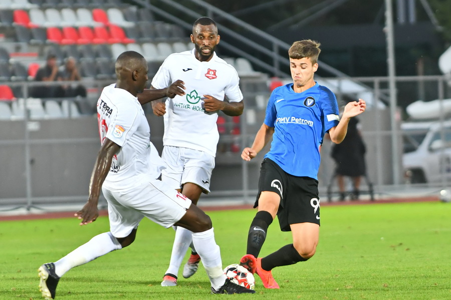 VIDEO | Viitorul a câştigat primul meci din 2021. A învins FC Hermannstadt graţie unui gol splendid al lui Ciobanu 