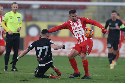 VIDEO | N-au riscat, n-au câştigat! UTA - Viitorul 0-0. Constănţenii au jucat în inferioritate numerică pe final de meci 