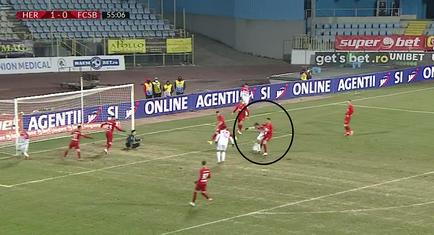 VIDEO | Alte faze cu probleme în Hermannstadt - FCSB: Sîntean l-a lovit cu cotul pe Octavian Popescu, gazdele au cerut un penalty