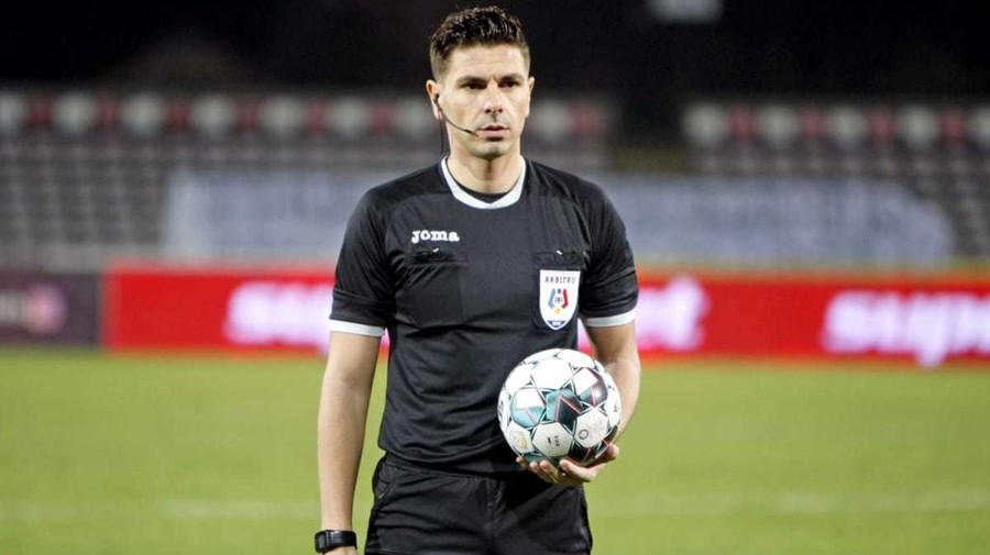 Marian Barbu arbitrează meciul FC Viitorul – Poli Iaşi. Partida se joacă joi, de la 19:00, la Look Sport
