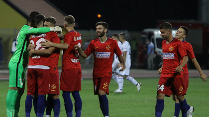 FCSB îl aşteaptă la antrenamente, dar el are alte planuri: "Nu aş vrea să mă duc şi să nu joc!"