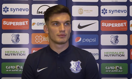 VIDEO | Marian Aioani, primul transfer oficializat de Farul: "Sper să intrăm în play-off. Sau, de ce nu?, să câştigăm titlul"