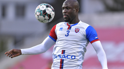 Încă un transfer în Gruia: CFR l-a luat pe fundaşul pentru care a negociat şi FCSB!