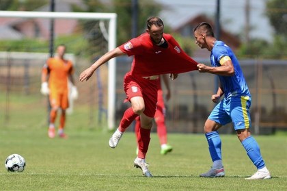 Petrolul a remizat cu Chindia, scor 0-0, într-un meci amical. Echipele folosite de Nicolae Constantin şi Emil Săndoi