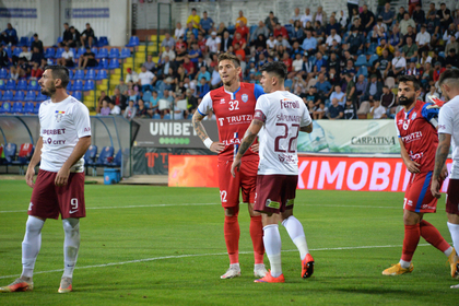 VIDEO | FC Botoşani - Rapid 0-2, pe Look Sport+. Oaspeţii au dat lovitura pe final de meci şi continuă seria de vis