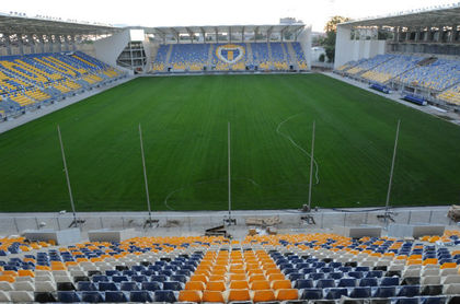 "Permite doar patru ore de fotbal!". Motivul pentru care FCSB şi Rapid nu pot juca pe un mare stadion al ţării