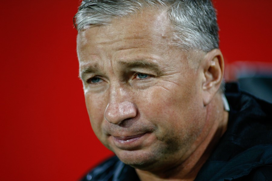 VIDEO | Dan Petrescu e sincer: "O victorie norocoasă. Nu-mi place chiar aşa!"