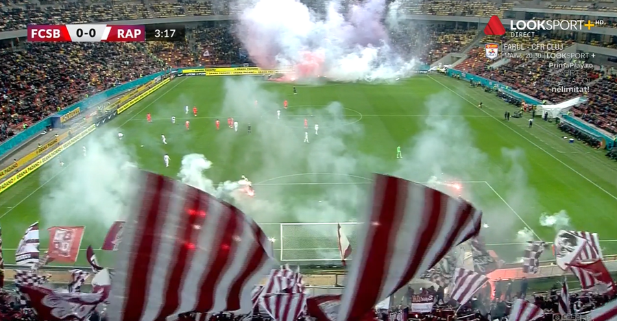 VIDEO | Atmosferă incendiară pe Arena Naţională. Derby-ul FCSB - Rapid, întrerupt în minutul 3 de show-ul pirotehnic al celor două Peluze Nord