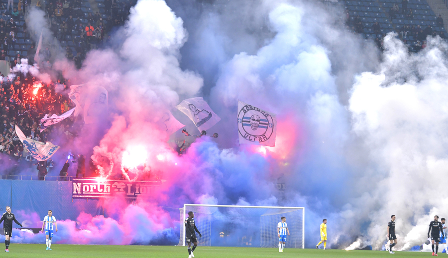 VIDEO | Universitatea Craiova se impune în derby-ul cu FC ”U”! Atmosferă senzaţională pe „Oblemenco”