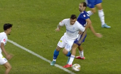 VIDEO | Două penalty-uri controversate acordate de Istvan Kovacs în partida FCU Craiova - U. Craiova