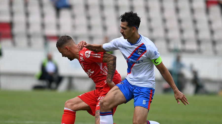 VIDEO | UTA - Gloria Buzău 5-1. Arădenii se descătuşează fix când trebuie şi rămân în Superliga