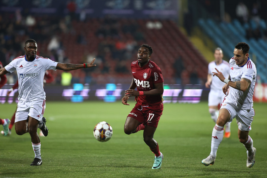 VIDEO | Oţelul Galaţi - CFR Cluj 2-2. Trupa lui Adi Mutu pierde puncte preţioase în prelungiri