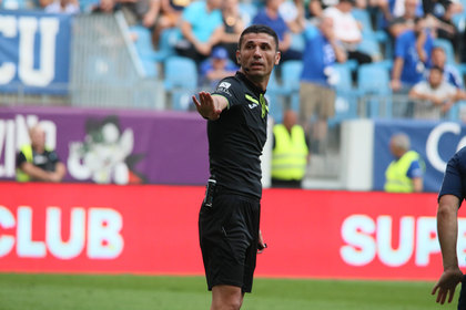 Marcel Bîrsan şi Radu Petrescu arbitrează meciurile de luni, din Superliga