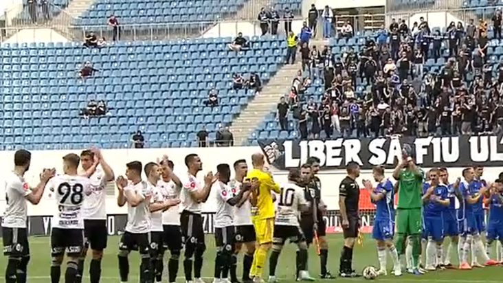 VIDEO | FCU Craiova, părăsită de o mare parte din fanii ce umpleau peluza la început de sezon