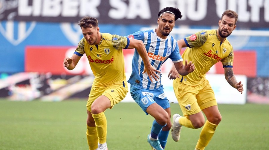 VIDEO | U. Craiova - Petrolul 0-0. Prestaţie sub aşteptări a oltenilor, care ratează şansa de a urca pe primul loc 