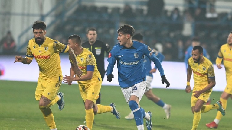 LIVE VIDEO | Petrolul - Farul, astăzi, de la ora 21:30, în direct la Prima Sport 1! Duel încins pe „Ilie Oană”