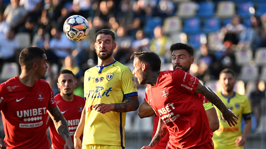 VIDEO | Petrolul - Hermannstadt 4-1. Prahovenilor le-a ieşit absolut totul