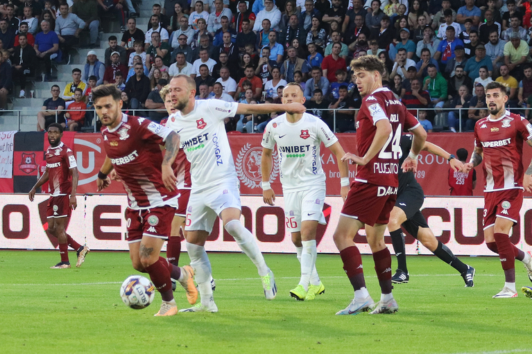 VIDEO | Rapid - Hermannstadt, astăzi, de la ora 21:00, în direct la Prima Sport 1 şi PrimaPlay.ro! Şumudică vrea a doua victorie pe Giuleşti. Echipele de start!