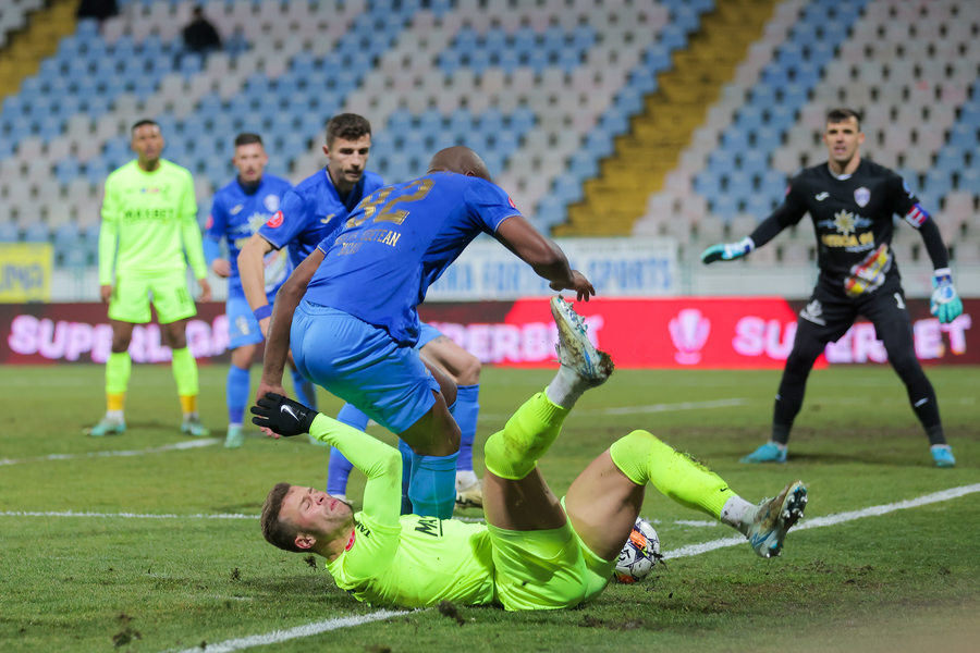 VIDEO | Gloria Buzău - Poli Iaşi 2-0, în direct la Prima Sport 1! Matos şi David Lazar au câştigat cele trei puncte